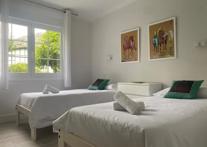 Holiday home Casa La Choza, Con Piscina En La Playa De *