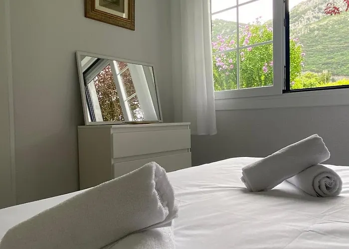 Casa La Choza, Con Piscina En La Playa De Holiday home *