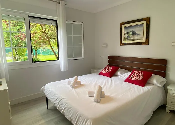 Casa La Choza, Con Piscina En La Playa De Holiday home Orinon