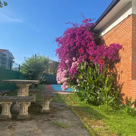 Casa La Choza, Con Piscina En La Playa De Дом отдыха