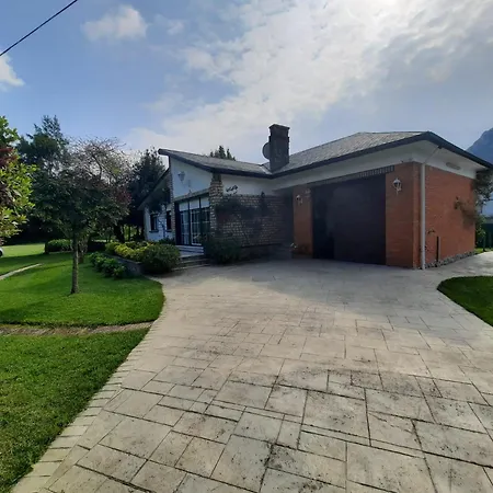 Prázdninový dům Casa La Choza, Con Piscina En La Playa De *