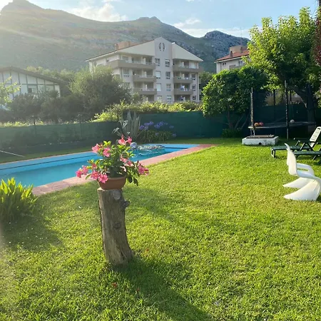Casa La Choza, Con Piscina En La Playa De Orinon