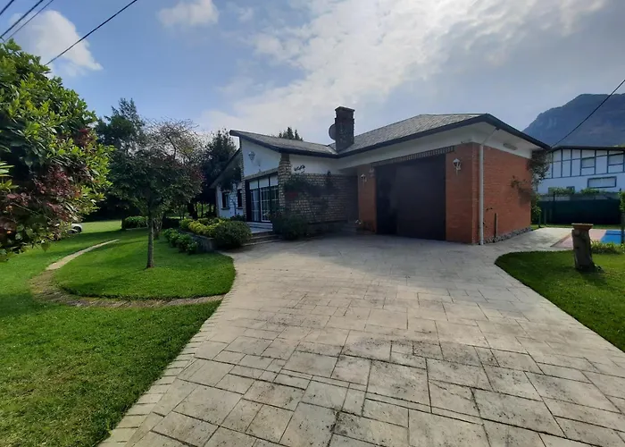 Prázdninový dům Casa La Choza, Con Piscina En La Playa De *