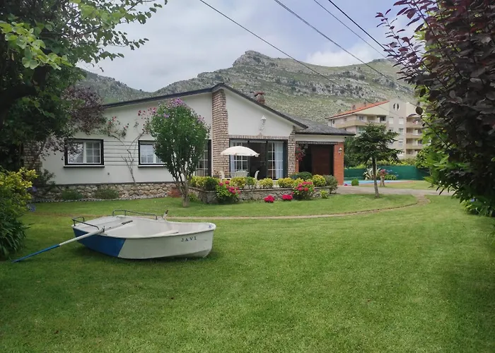 Prázdninový dům Casa La Choza, Con Piscina En La Playa De *